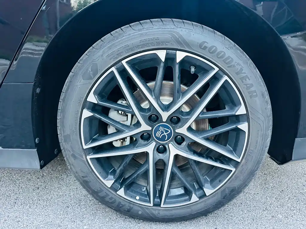 BYD Han — миниатюра 22