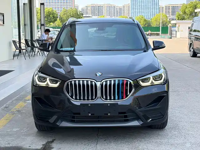 2021 BMW X1