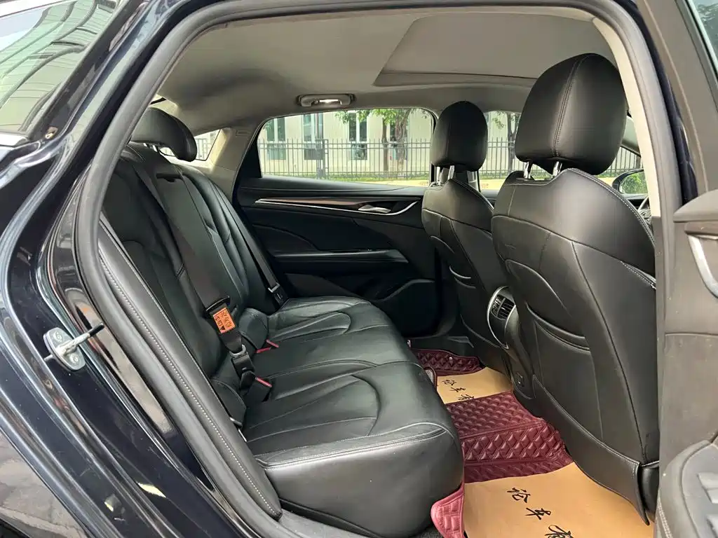 Buick LaCrosse — миниатюра 19