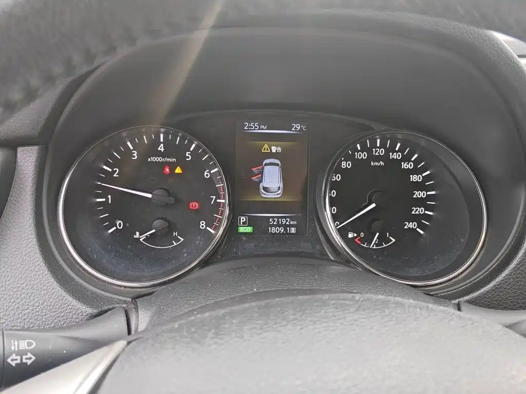 Nissan Qashqai — миниатюра 8