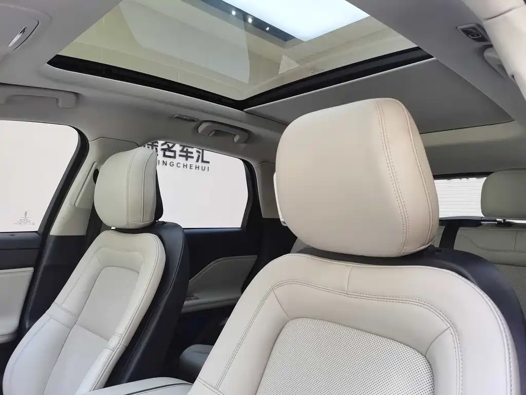 Lincoln Corsair 2023 2.0T Premium