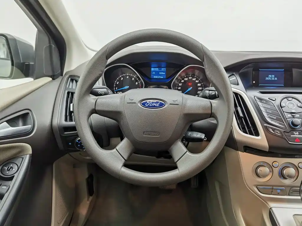 Ford Focus — миниатюра 11
