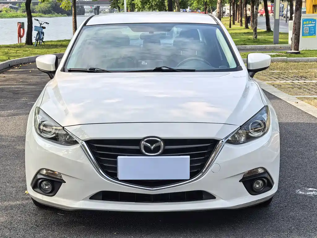 Mazda 3 Axela — миниатюра 2