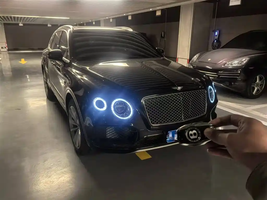 Bentley Bentayga 2019 3.0T PHEV