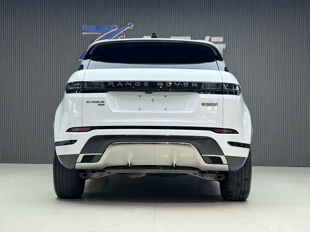 Land Rover Evoque PHEV — миниатюра 3