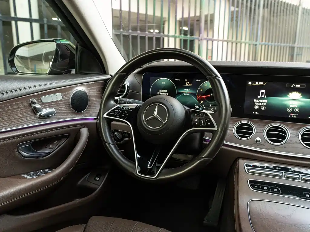 Mercedes-Benz E-Class E 2022 E 260 L