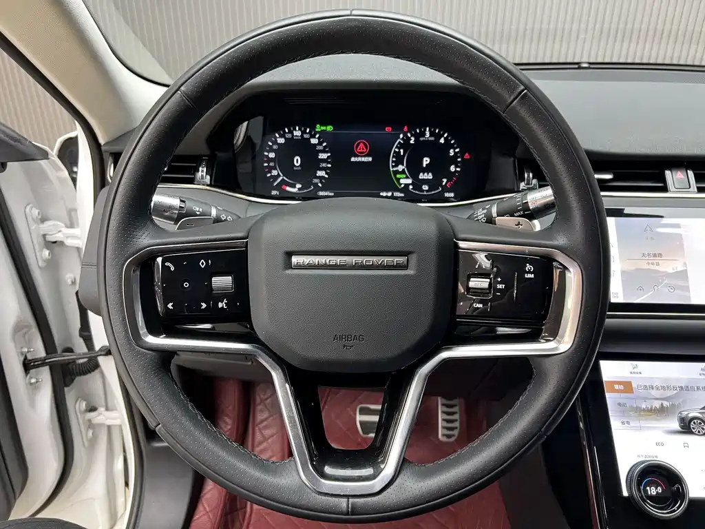 Land Rover Evoque PHEV — миниатюра 7