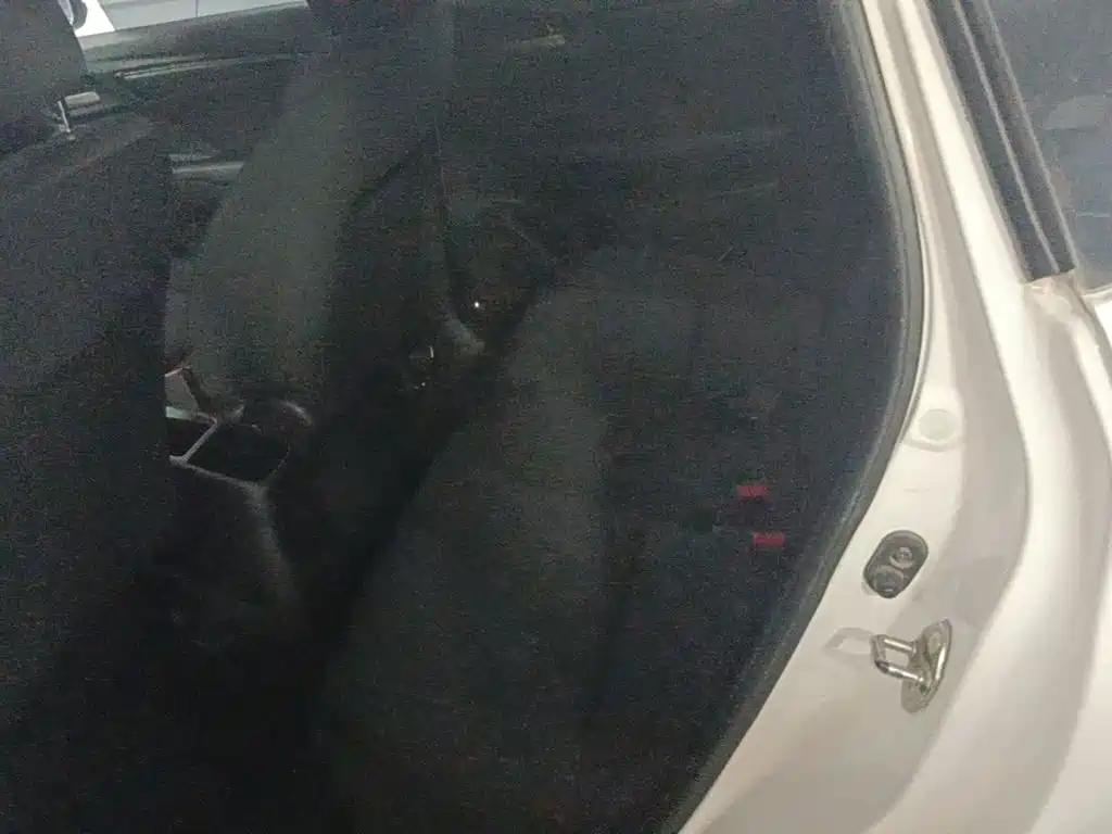 Honda Fit — миниатюра 17