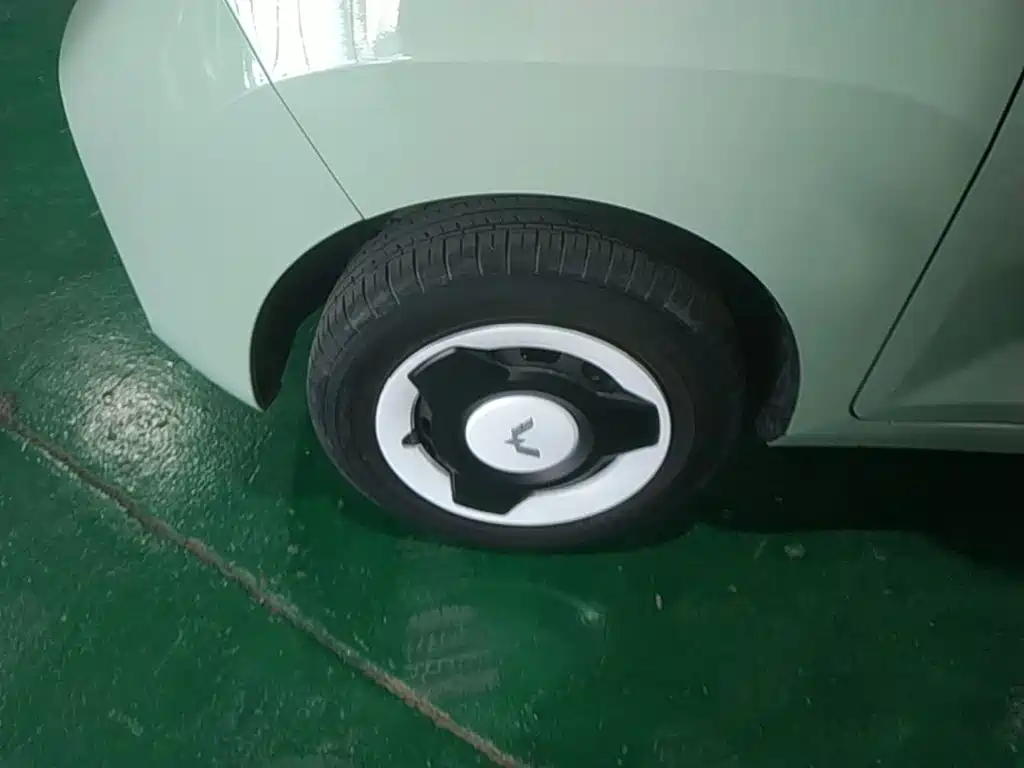 Wuling MINIEV — миниатюра 23