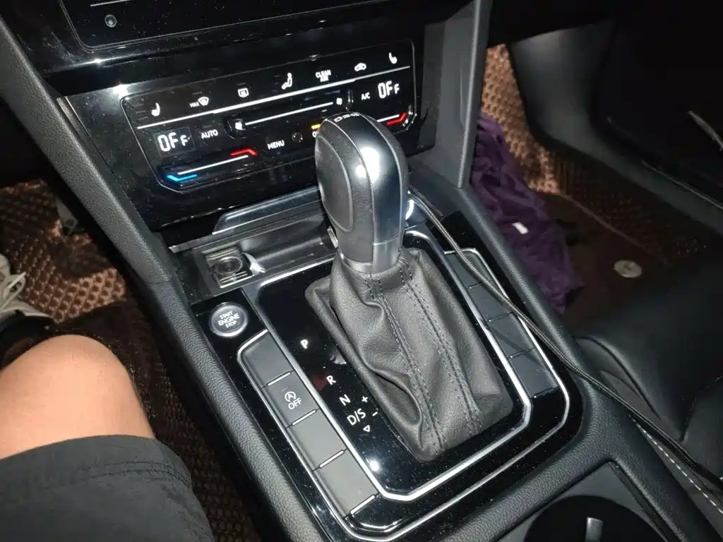 Volkswagen Magotan — миниатюра 7