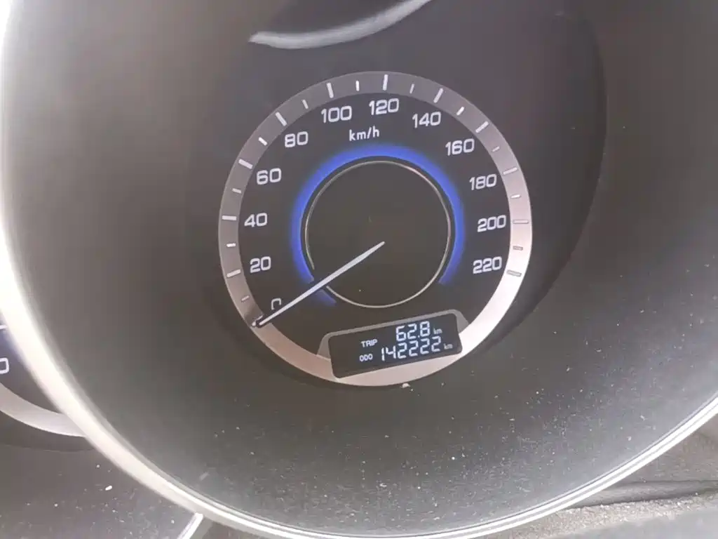 Changan Eado — миниатюра 12