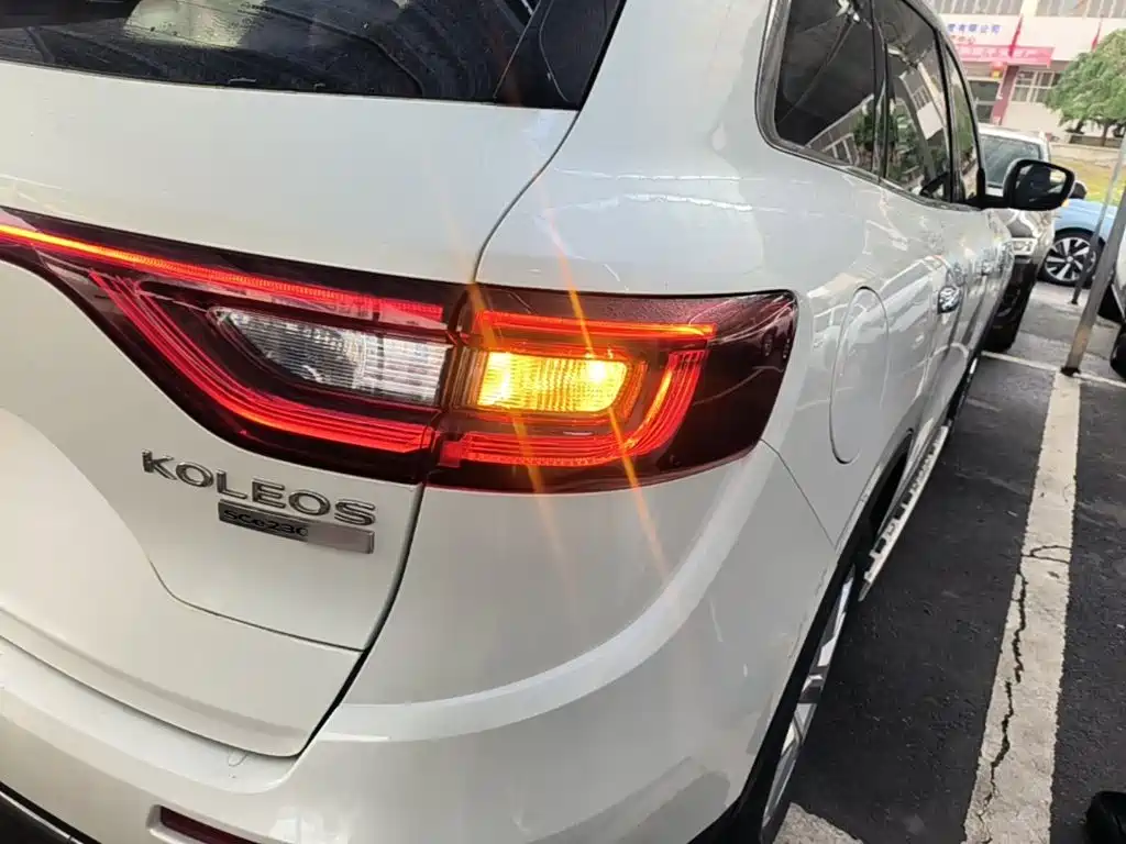 Renault Koleos — миниатюра 8