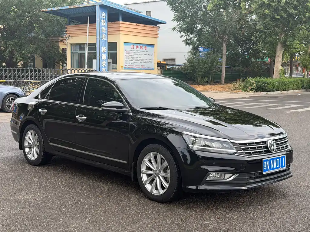 Volkswagen Passat 2017 330TSI DSG