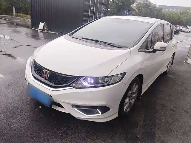Honda Jade