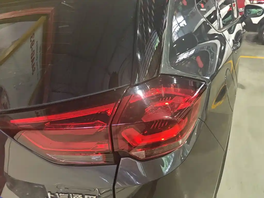 Chevrolet Volando — миниатюра 8