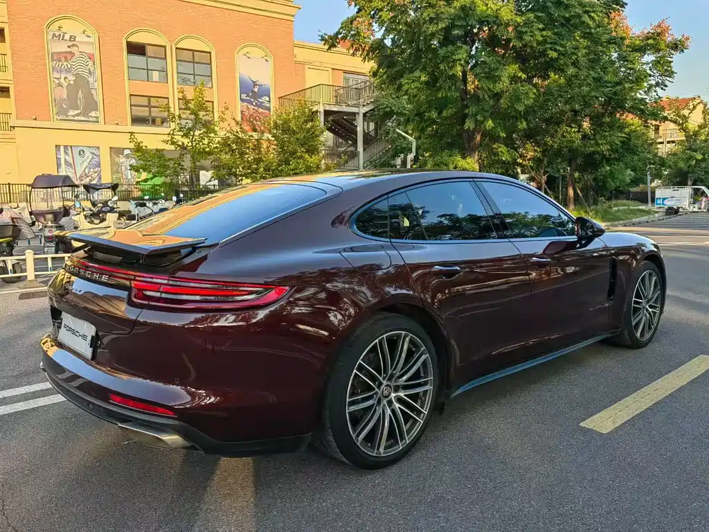 Porsche Panamera — миниатюра 9