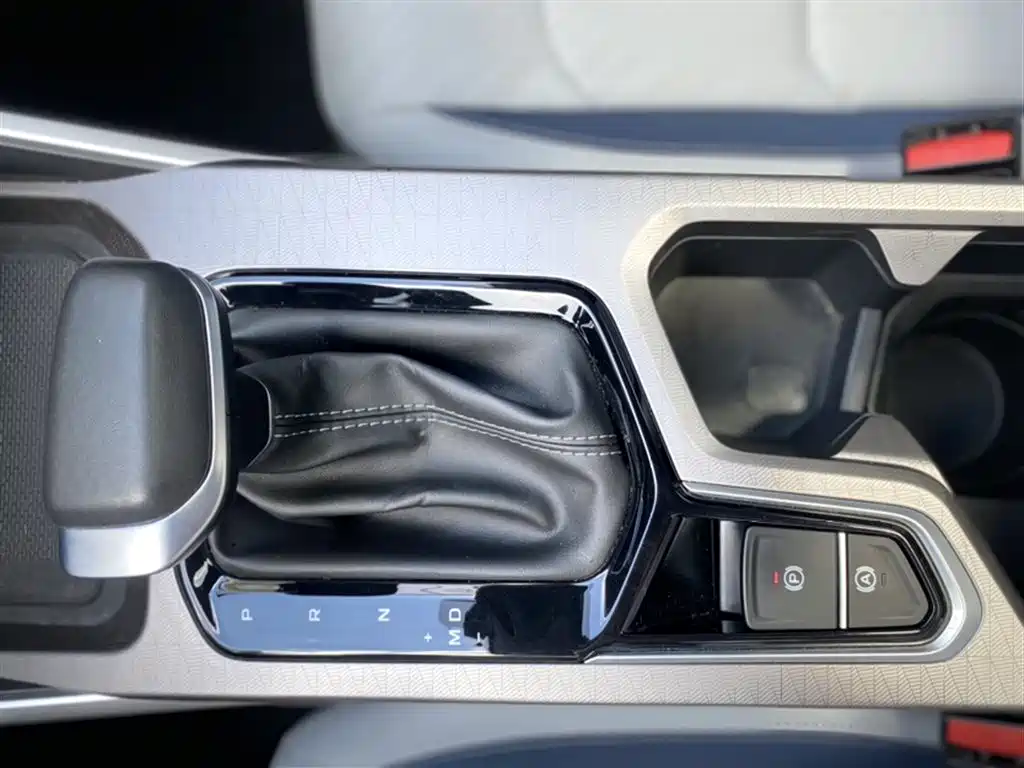 GEELY AUTOMOBILE EMGRAND