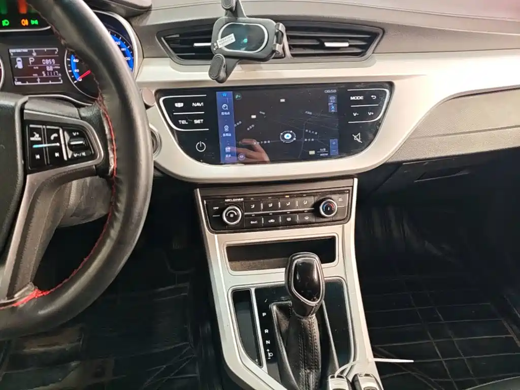 Geely Vision — миниатюра 13