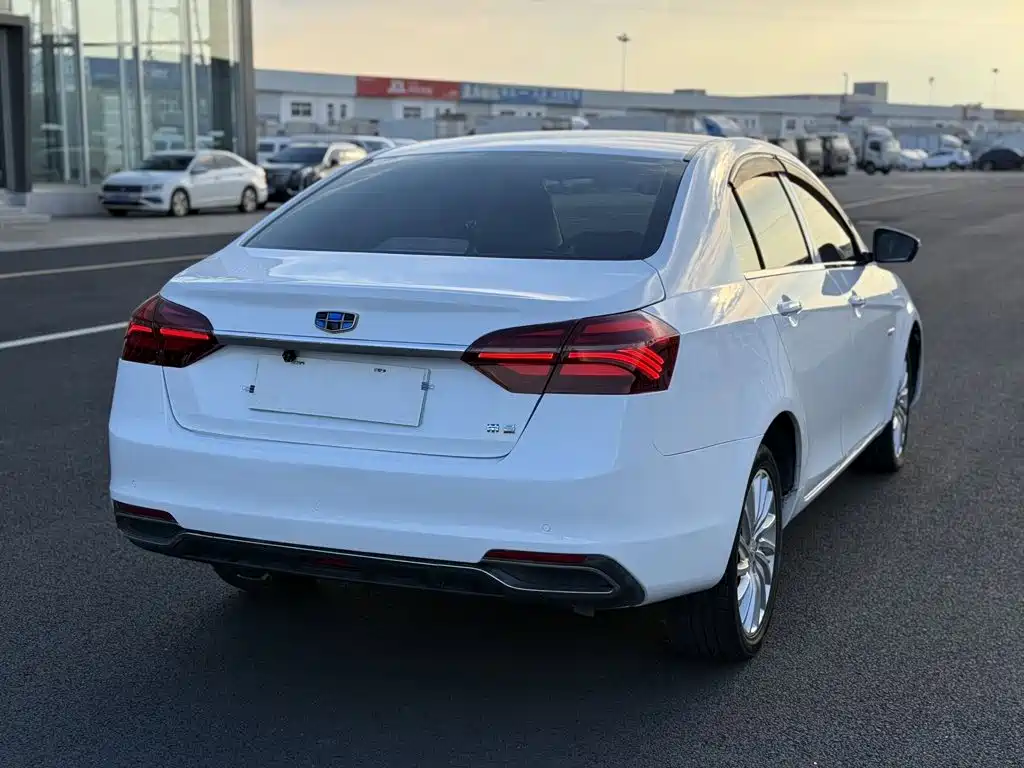 Geely New Energy — миниатюра 6