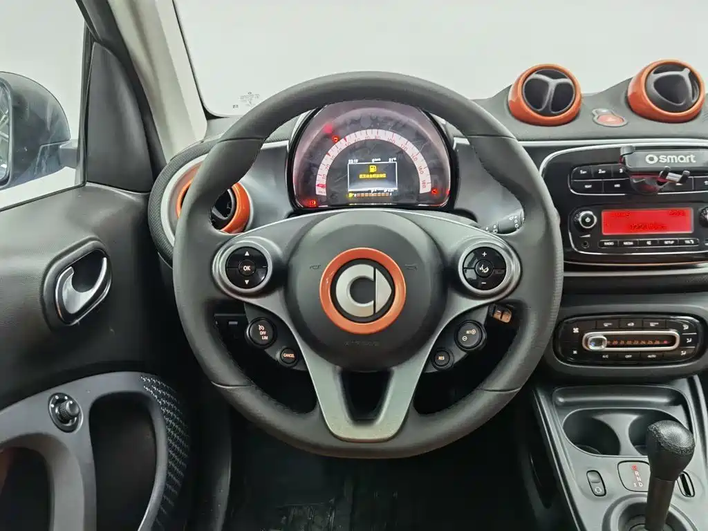 smart Smart Fortwo — миниатюра 11