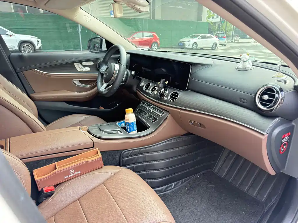 Mercedes-Benz E-Class E 2020 E 300 L Sport Fashion