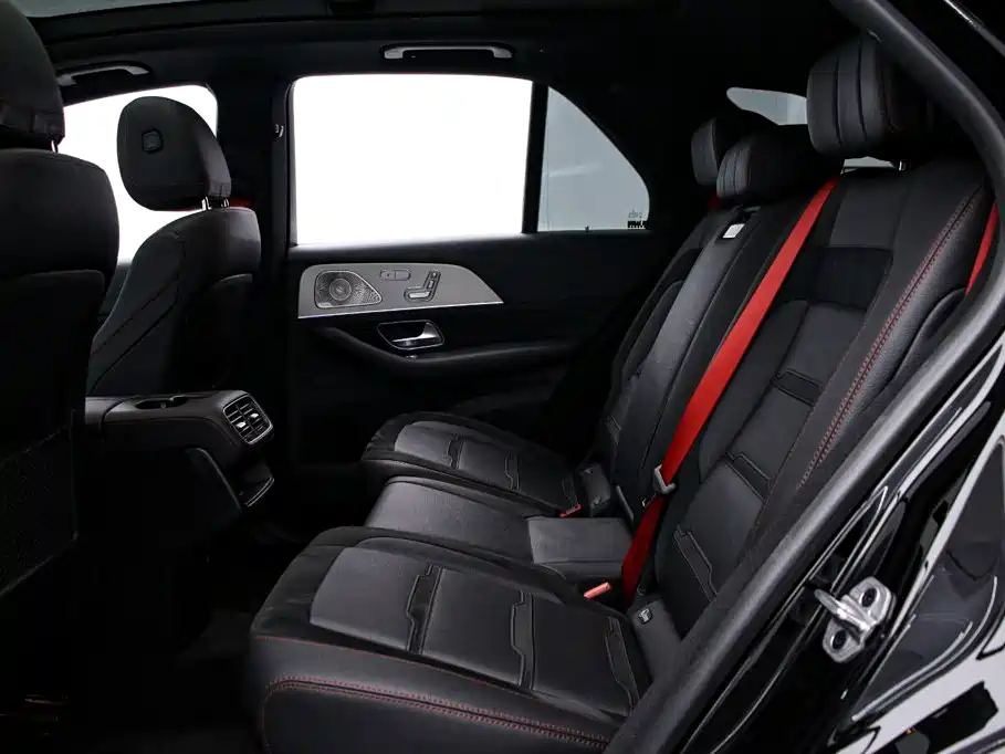 Mercedes-Benz GLE AMG — миниатюра 18