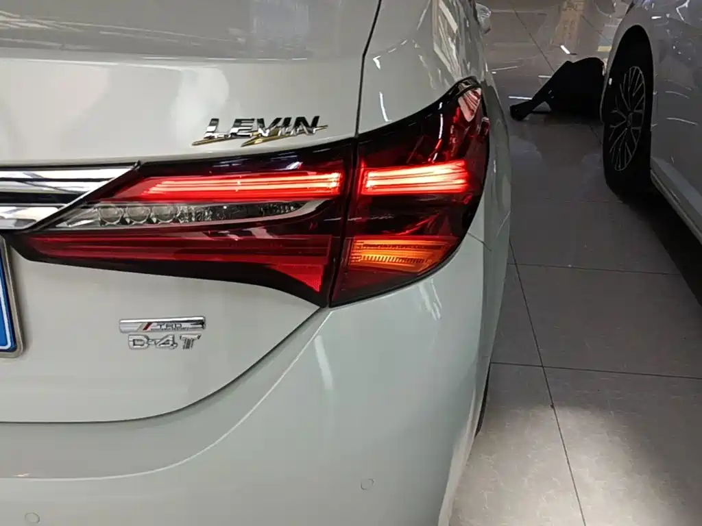 Toyota Levin — миниатюра 8
