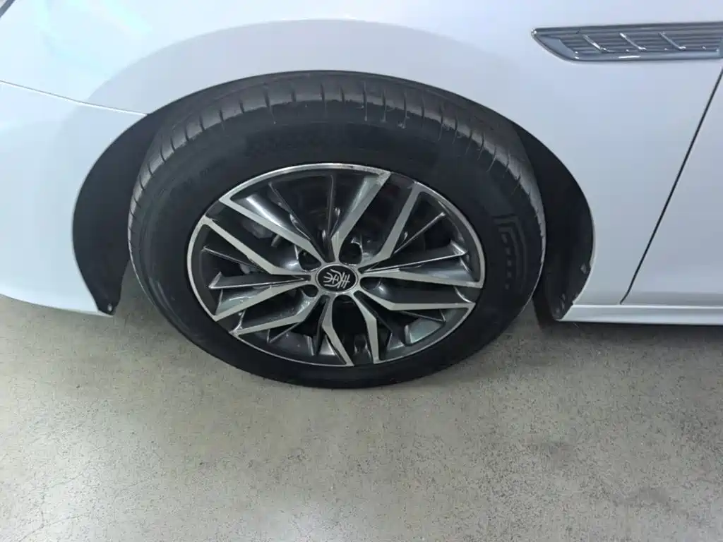 BYD Qin PLUS — миниатюра 23