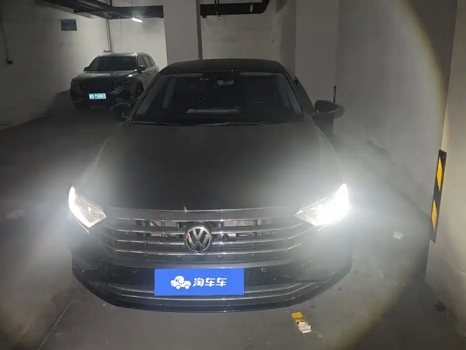 Volkswagen Sagitar — миниатюра 2