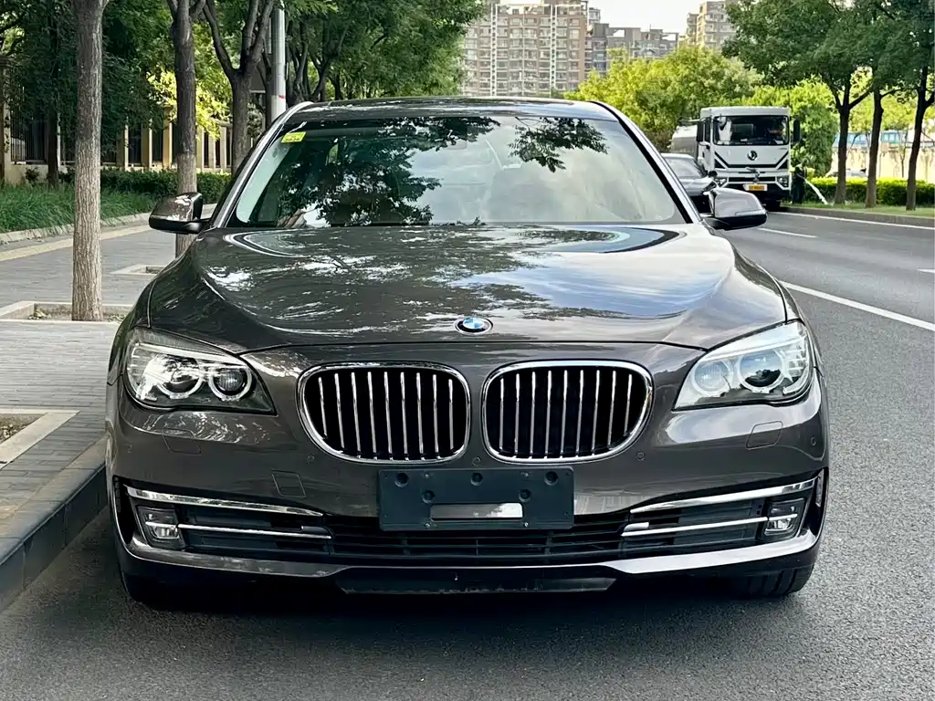 BMW 7 Series 7 2013 730Li Luxury