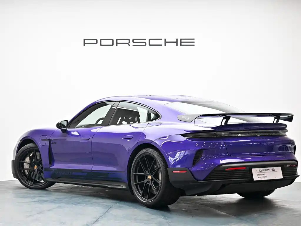 Porsche Taycan — миниатюра 14