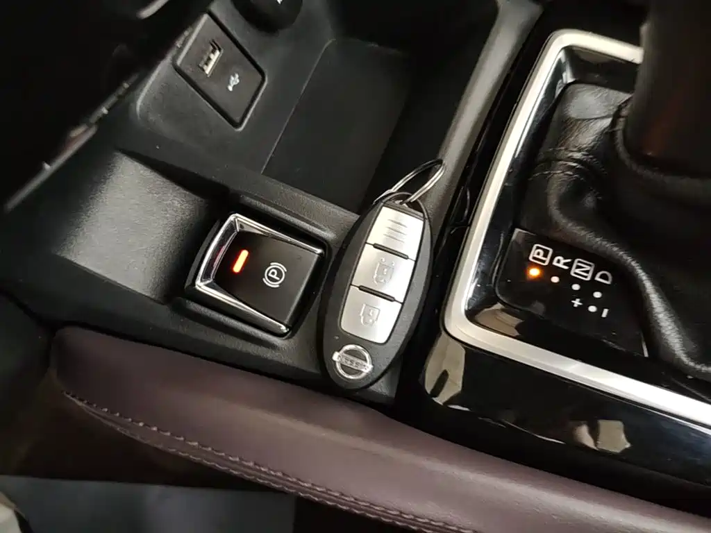 Nissan Qashqai — миниатюра 9