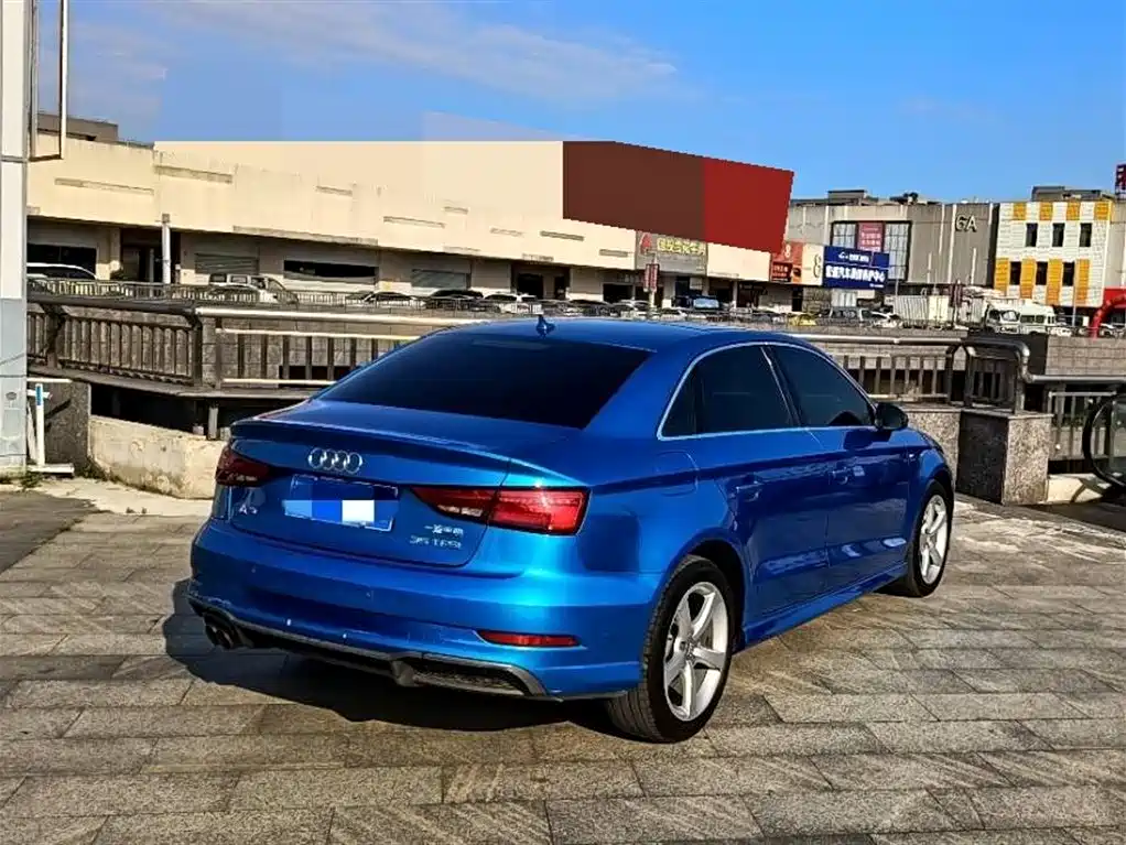 Audi A3 2017 Limousine 35 TFSI Fashion