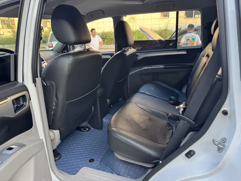 Mitsubishi Pajero Sport — миниатюра 8