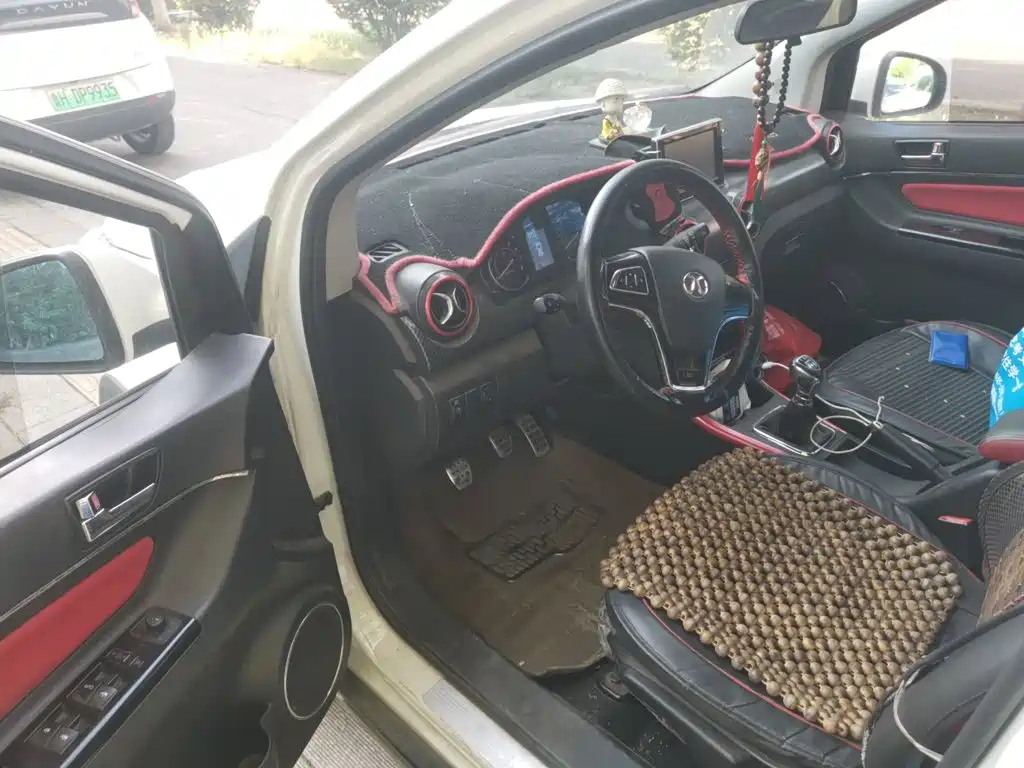 BAIC Senova X25 — миниатюра 17