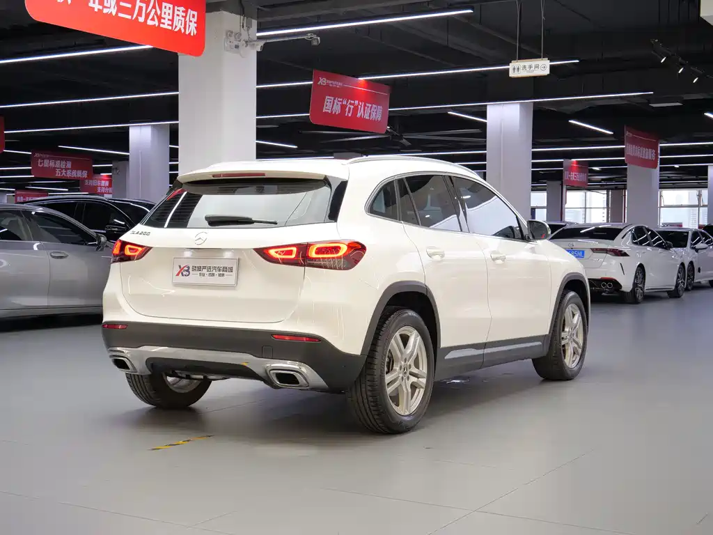 Mercedes-Benz GLA 2022 GLA 200