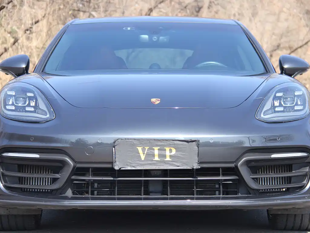 Porsche Panamera 2022