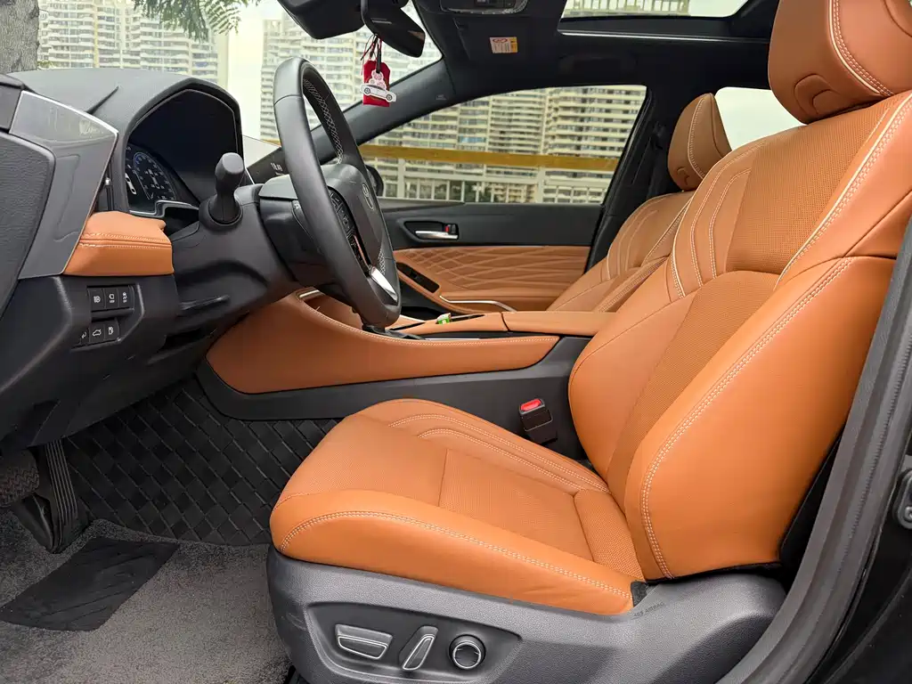 Toyota Avalon 2024 2.5L XLE Luxury