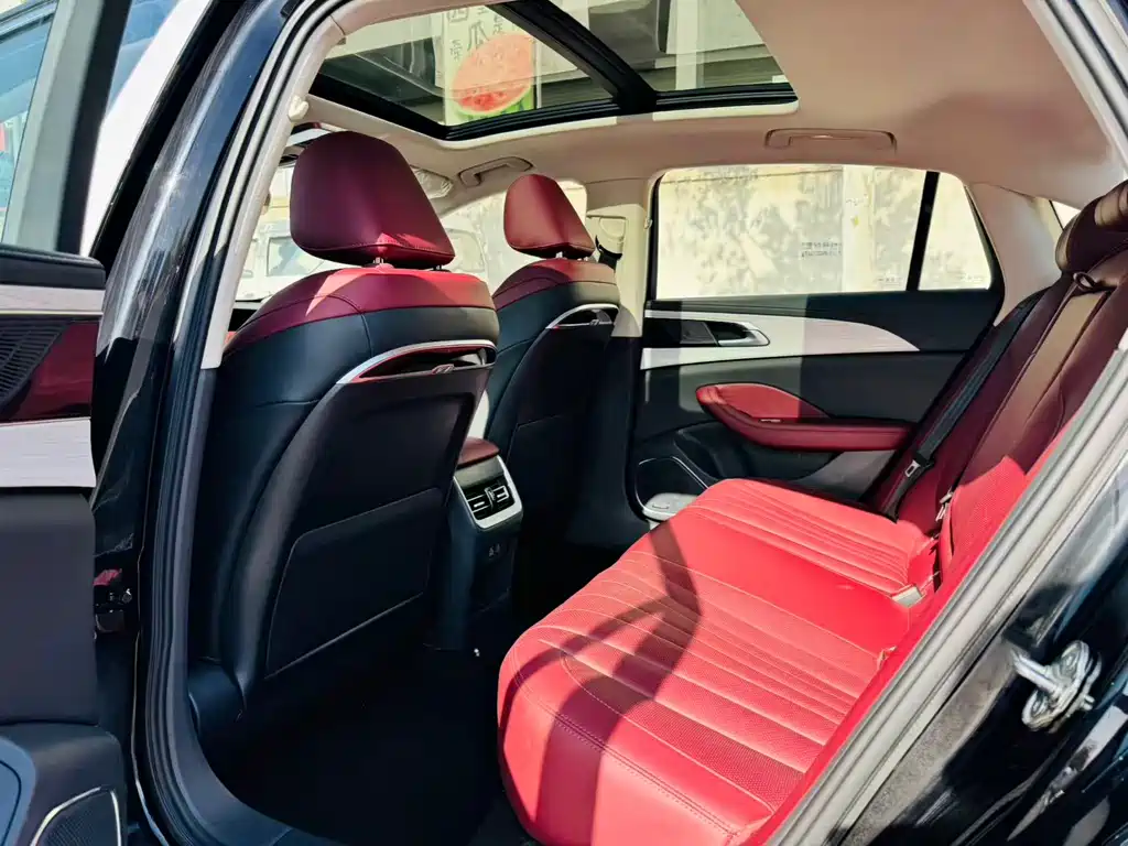 Hongqi HONGQI H5 PHEV