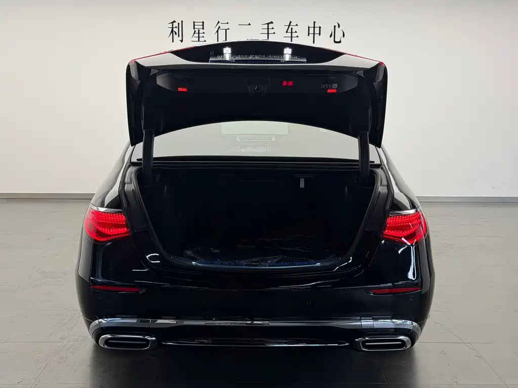 Mercedes-Benz S-Class — миниатюра 21