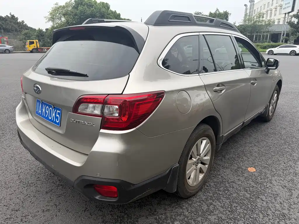 Subaru Outback — миниатюра 6