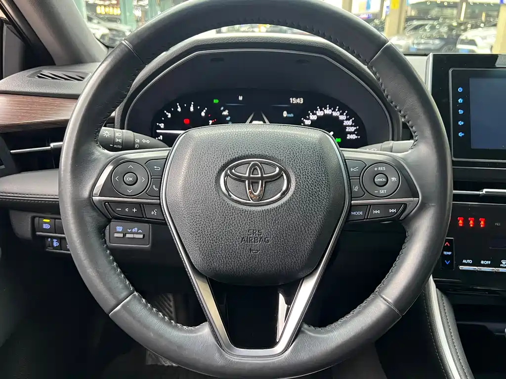 TOYOTA ASIAN DRAGON