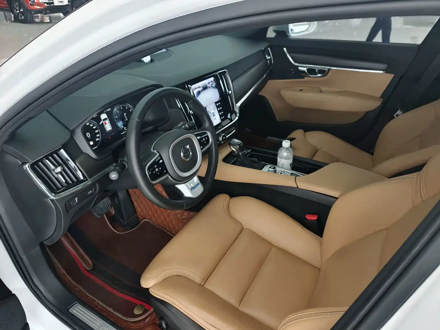 Volvo V90