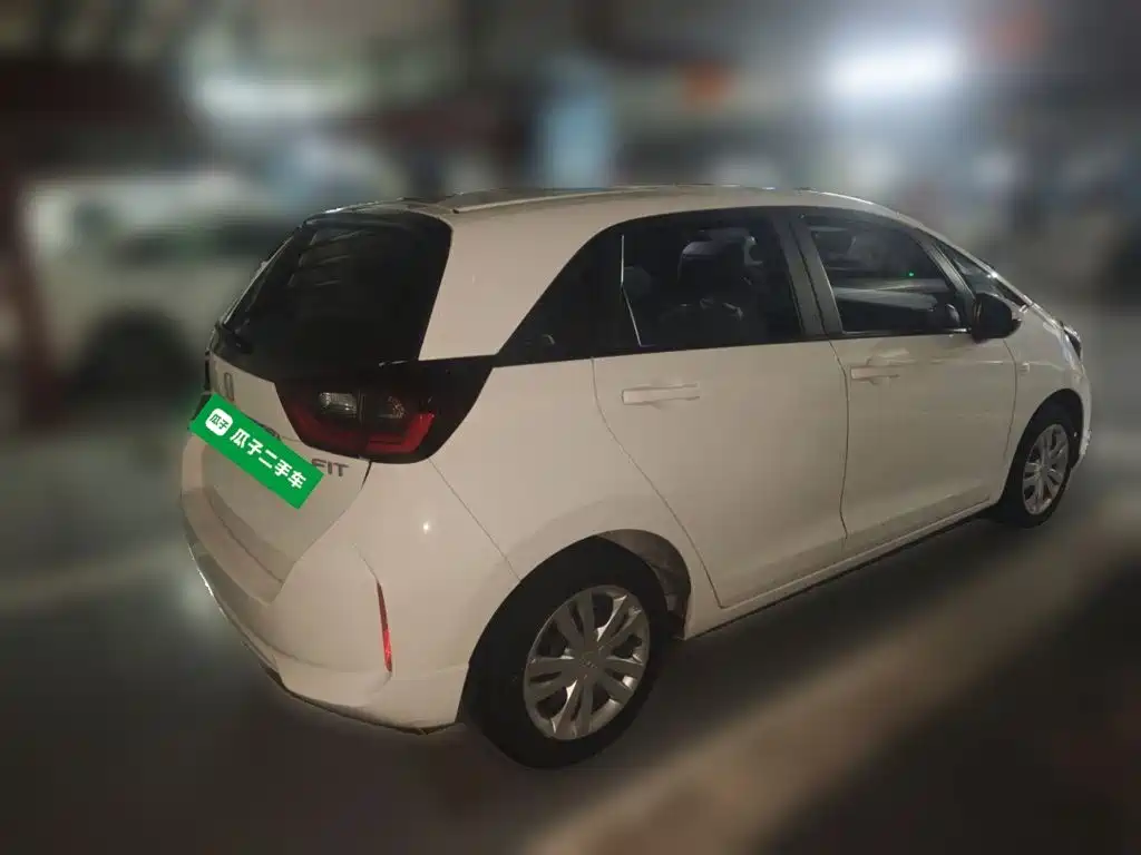 Honda Fit — миниатюра 6