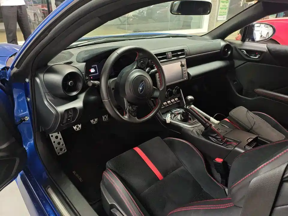 Subaru BRZ — миниатюра 3