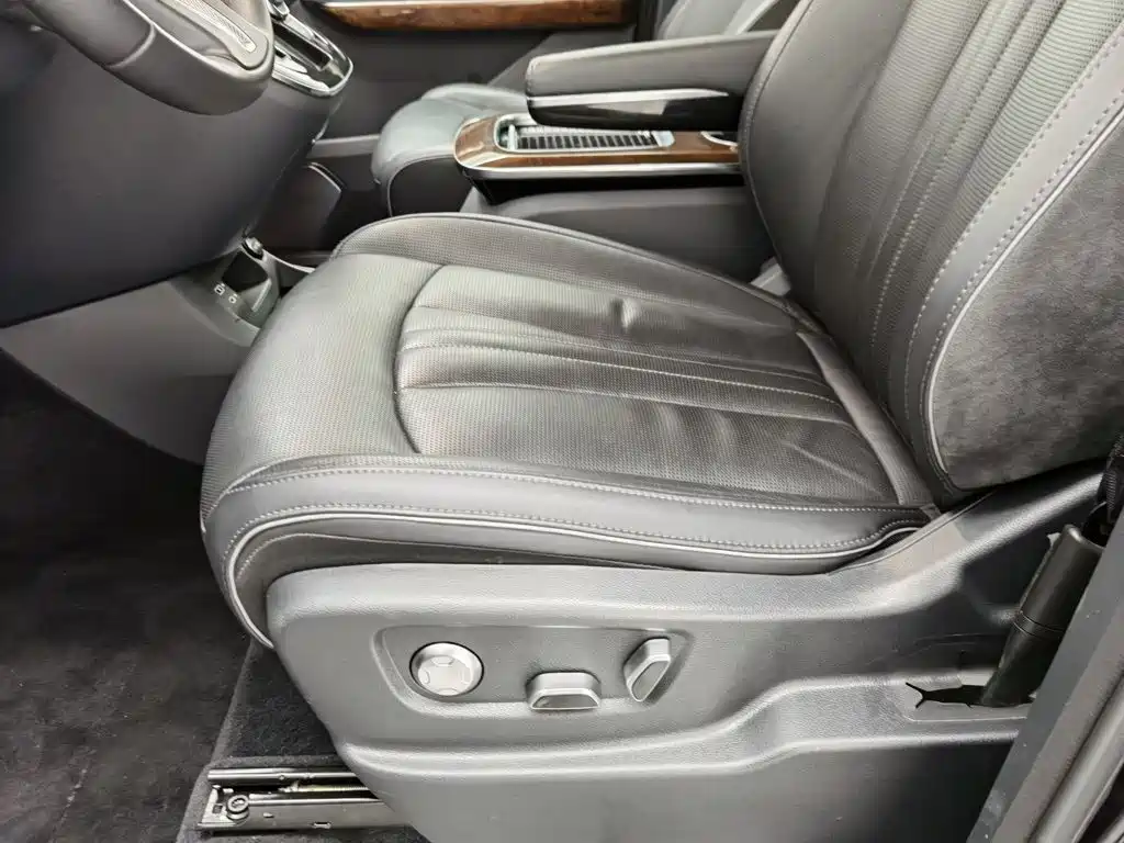 Hongqi Hongqi HQ9 — миниатюра 20