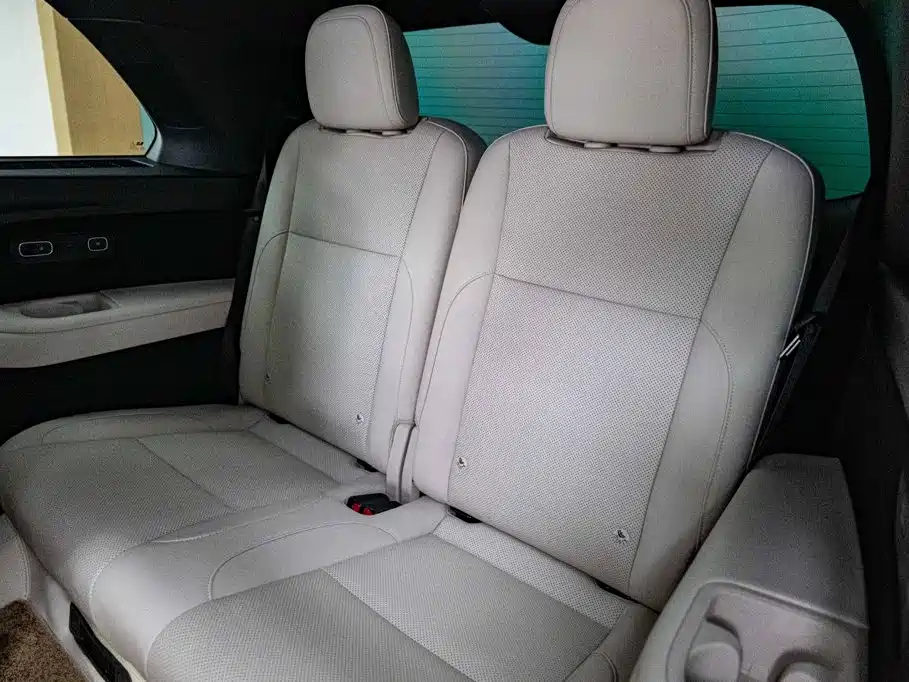 Li Auto Li L8 — миниатюра 10