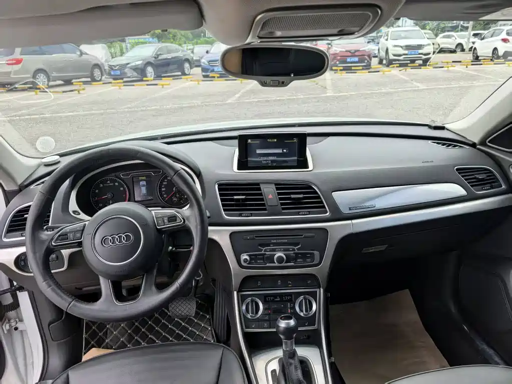 Audi Q3 2015 35 TFSI quattro