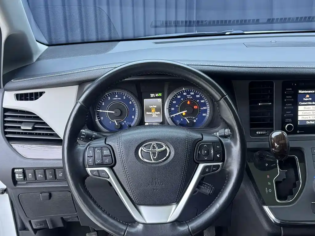 Toyota Sienna 2018 3.5L