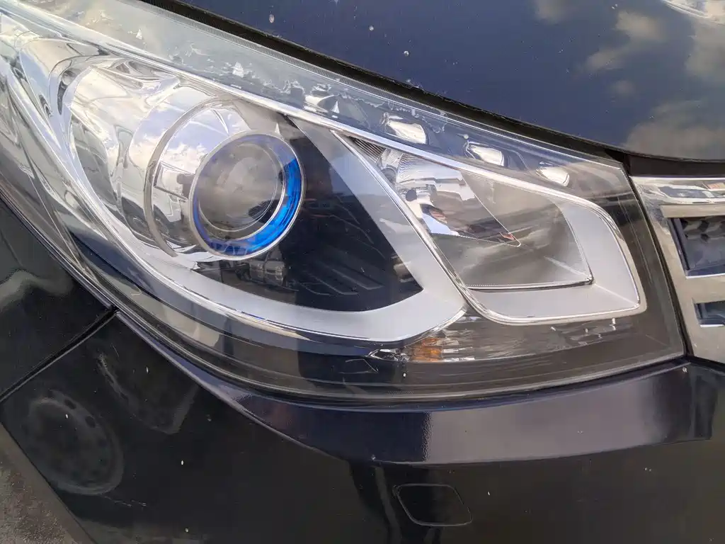 SAIC MAXUS CHASE G10